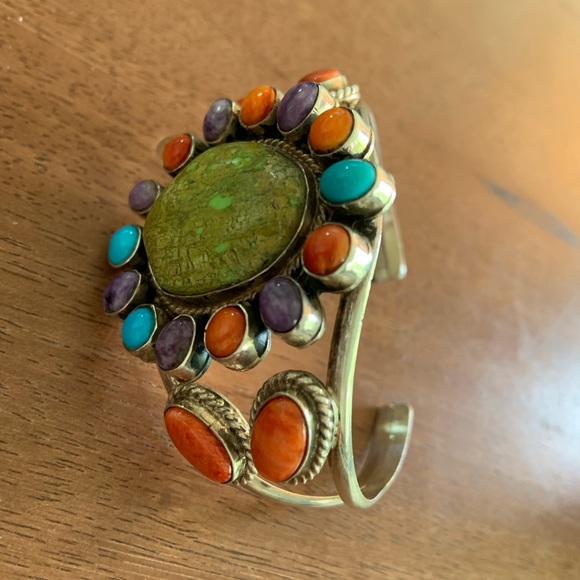 Turquoise sterling cuff, coral, coral, charoite - Picture 3 of 6